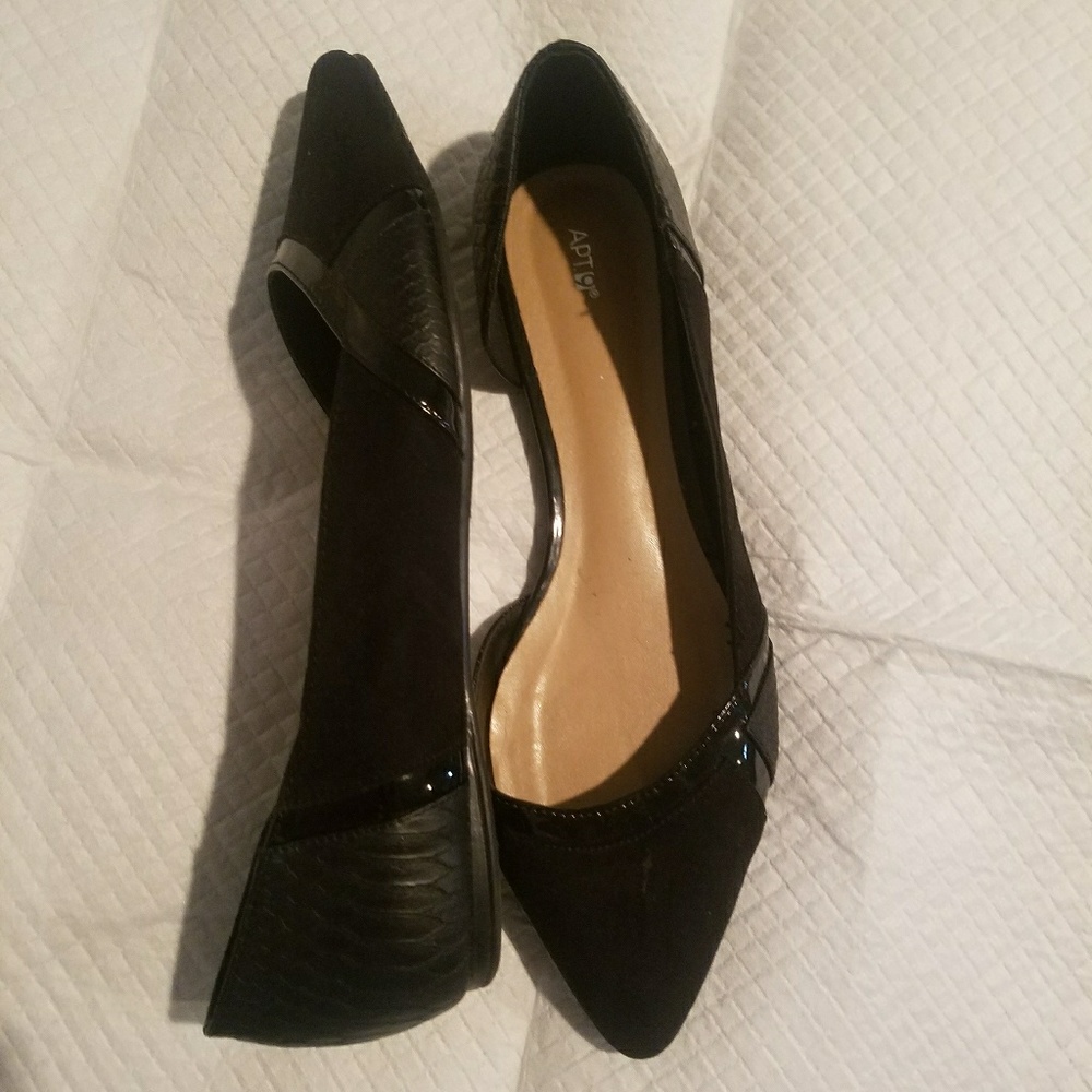 Black flats